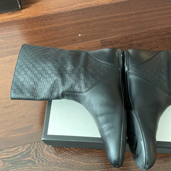 Gucci light leather boots. Authentic - Picture 8 of 11
